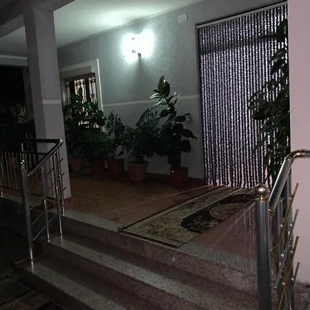 Garden Ferienhaus Shkodra